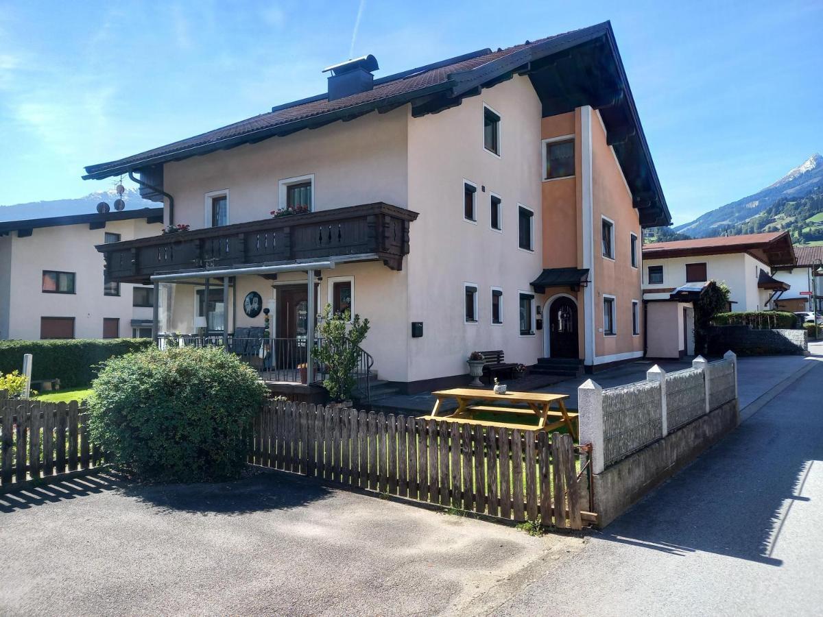 Ferienwohnung Bergtroll ウダーンス エクステリア 写真